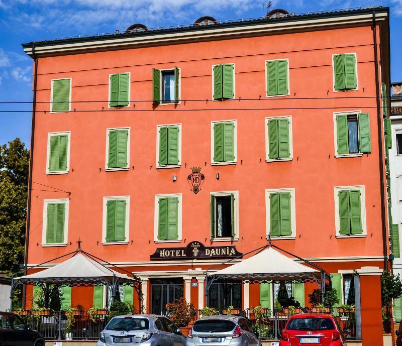 Hotel Daunia Modena Eksteriør billede